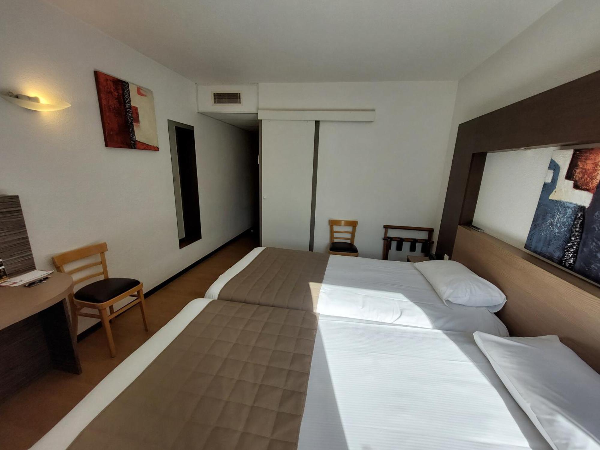 Cevenol Hotel Μιλό Εξωτερικό φωτογραφία